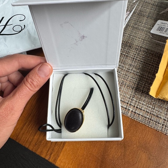 Valentina thin necklace - Picture 6 of 6